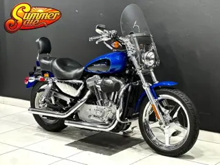 Harley-Davidson Sportster 883 Custom