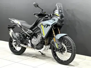 CFMOTO 450 MT