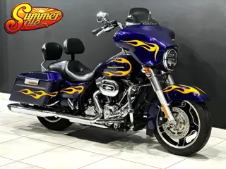 Harley-Davidson STREET GLIDE